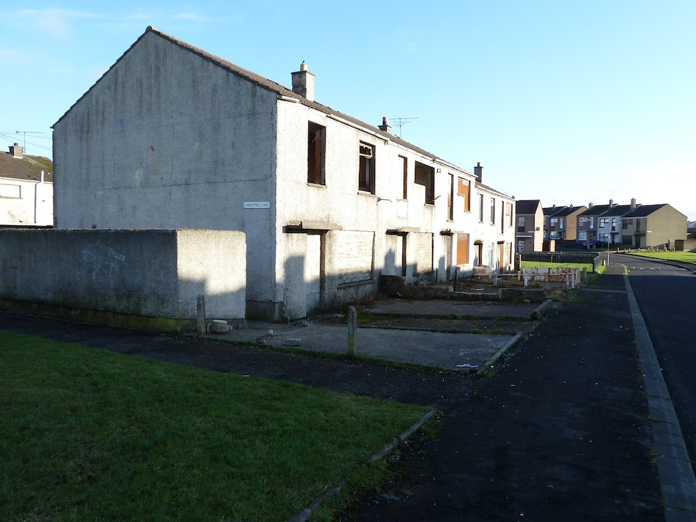 housing estate with row of empty houses 