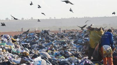 Rubbish area in Brasil from https://www.unicamp.br/unicamp/noticias/2019/02/08/pobreza-no-brasil-sera-pesquisada-em-colaboracao-com-britanicos-da-universidade?fbclid=IwAR2rUuDKOJ_3nZQzL_WjEdAwvuh2fImykTnGQnX1CSwysmuPRK6g6smM_J0 